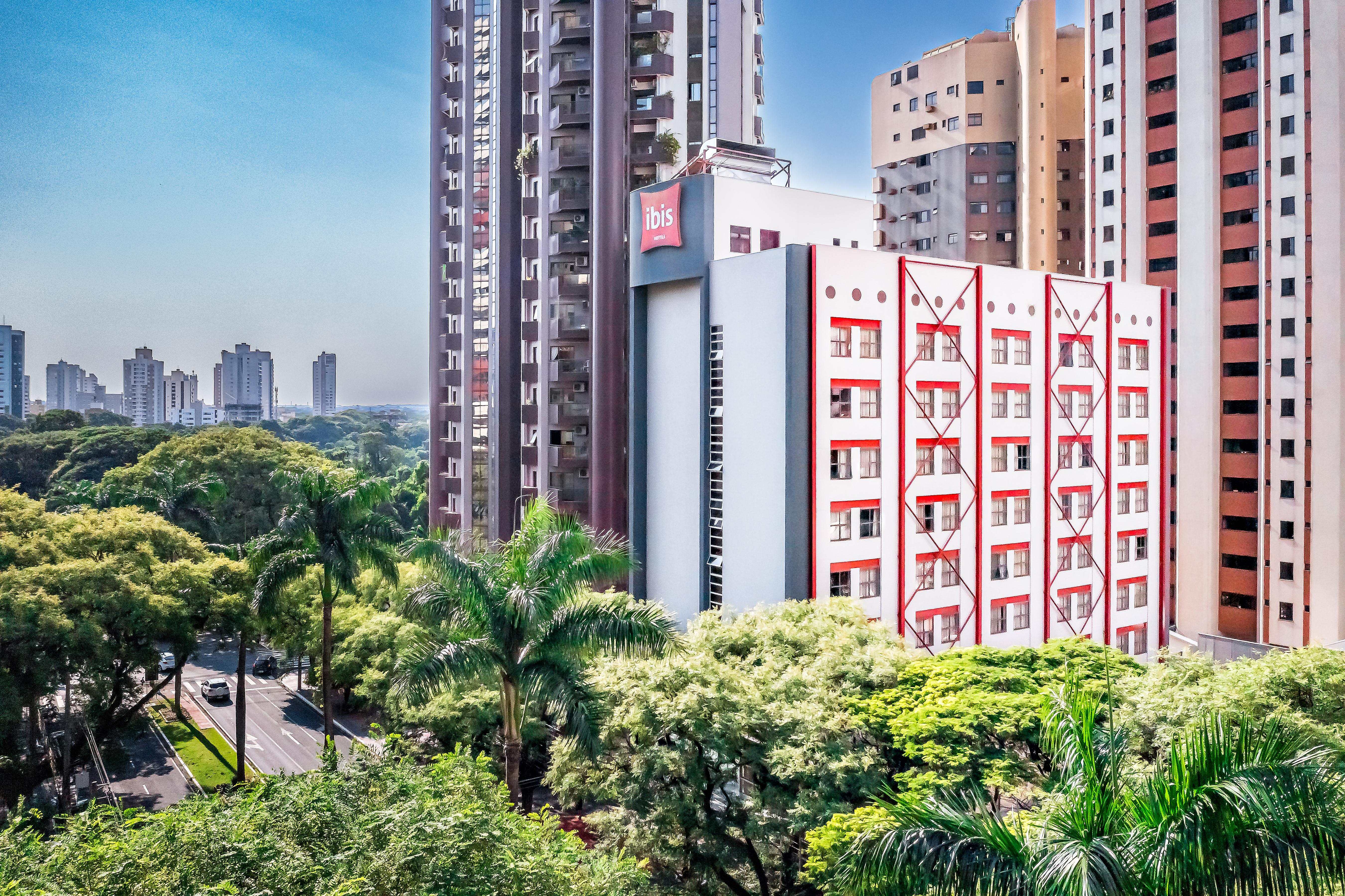 Hotel Ibis Maringá Exteriér fotografie